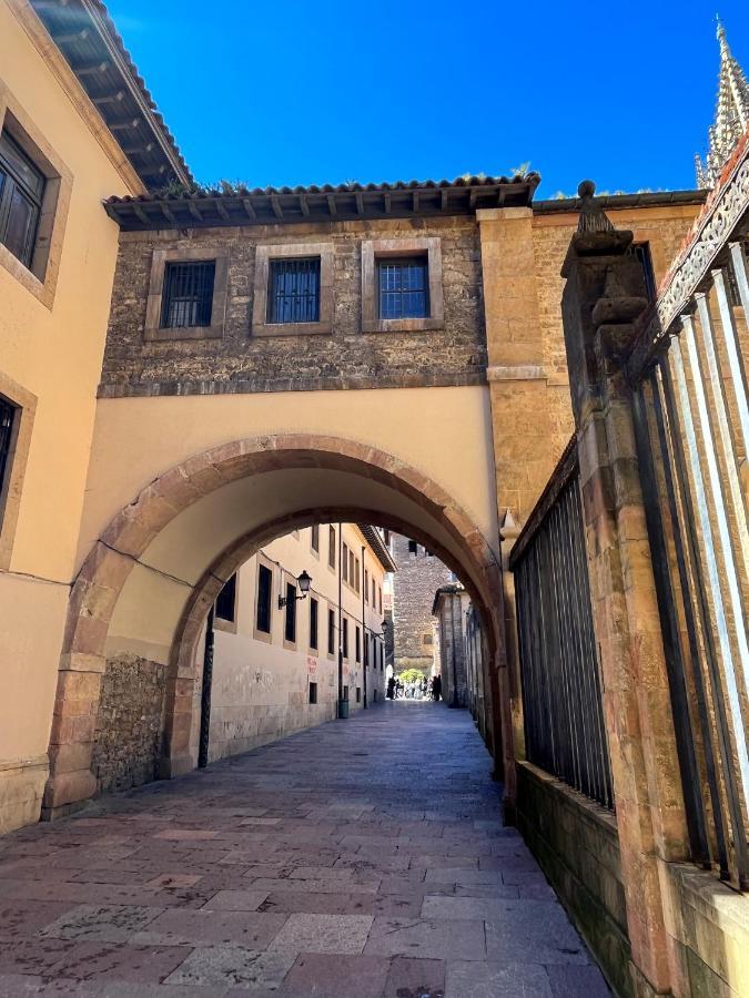 Apartamento Wamba - La Catedral Oviédo Exterior foto